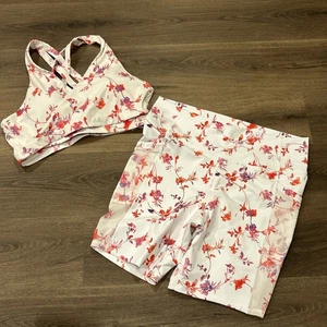 Fabletics Tamara Low Impact Sport BH Powerhold On The Go Biker Short Set XXL - Bild 1 von 14