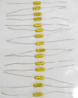 Lote de 15 condensadores de película axial vintage excedente Nytronics Essex WEE 220 5% Foto 1 de 4