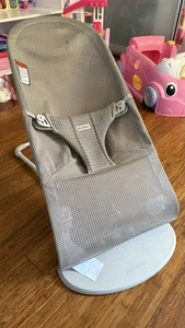 BabyBjörn Bouncer Bliss Gray Mesh - Picture 1 of 2
