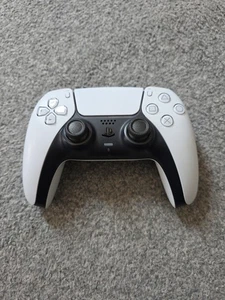 Sony DualSense Controller - Weiß für Sony PlayStation 5 (CFI-ZCT1W)  - Bild 1 von 4