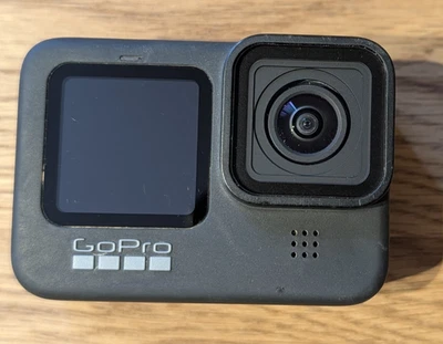 GoPro HERO9 Black Actionkamera  + Max Lense Mod - Bild 1 von 4