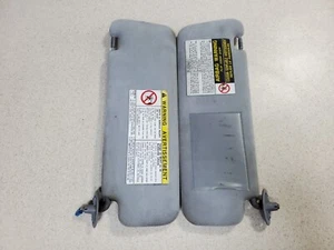 1996-2002 Toyota 4Runner Sun Visor Shade Pair Lighted Vanity Gray OEM - Picture 1 of 7