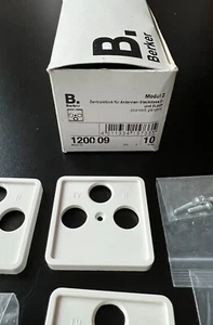 TOP Modul 2 TV Sat Abdeckung Zentralstück 22702 polarweiß glänzend 3 Loch - Bild 1 von 4