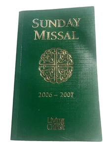 Green Living With Christ Sunday Missal 2006-2007 - Picture 1 of 8