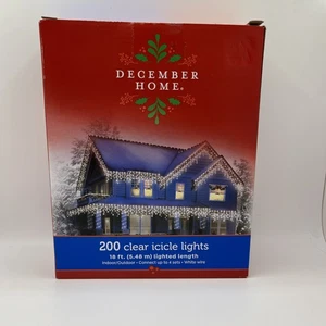 Clear Icicle Lights 200 Count Indoor/Outdoor 18 Ft Lighted Length December Home - Picture 1 of 4