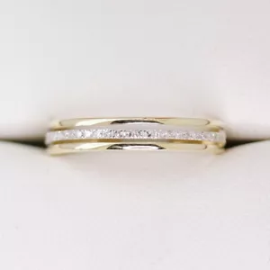 Yellow Gold Diamond Band Cutout Ring, Petite, Modern - Foto 1 di 12