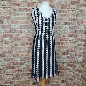 Phase Eight Dress Blue White Lace UK 12 Knee Length Straight Tie Waist - Picture 1 of 13