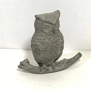 Vintage Handtuch Zinn Eule Figur Zweig Miniatur Vogel 1,75" - Bild 1 von 7