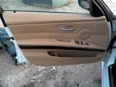 BMW 328I      2010 Door Trim Panel, LEFT FRONT DRIVER  Foto 1 de 4