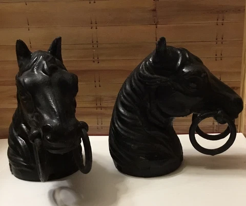 Pair Antique Cast Iron Horse Heads Hitching Post Tie Down Fence Top Double Rings Cover