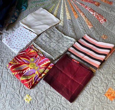 Cuadrados de bolsillo Dapper, veraniegos hechos en EE. UU. - Variedad 6 disponibles Foto 1 de 4