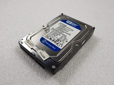 613207-001 HP 320GB SATA 3GB/S HARD DRIVE - 7,200 RPM  - Image 1 of 4