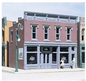 Design Preservation 10200 HO Robert's Dry Goods NIB Free Shipping - Picture 1 of 4