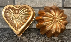 2 Vintage Copper/Aluminum Cake Jello Molds Wall Hanging Cottage Farmhouse Decor - Picture 1 of 5