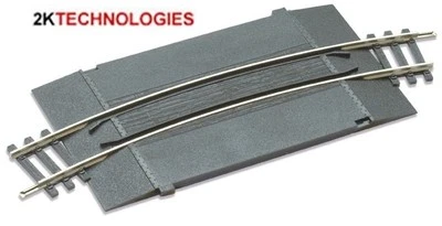 PECO ST-269 - 2nd Radius Curve Single Track Level Crossing Addon Unit 00 Gauge - Image 1 of 4