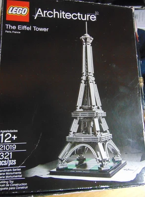 Lego Architecture: The Eiffel Tower 21019 Landmark Series 2014 Building Toy - Image 1 of 4