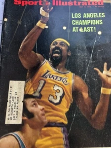 Sports Illustrated May 15, 1972-Wilt Chamberlain-LA Lakers-NBA Champions - Picture 1 of 9