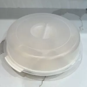 Rubbermaid Servin Saver 12' Round Snack Chip Veggie Fruit Dip Platter Tray - Picture 1 of 5