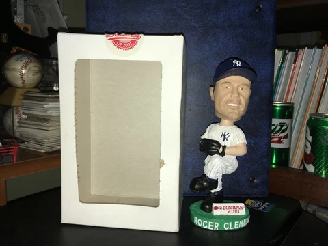 Roger Clemens New York Yankees 2001 Donruss Bobble Head Doll In Box Cover