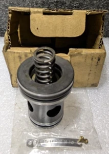 Vickers 595521, F3-CVI-25-D20-2-M-10 Ventil - Bild 1 von 4