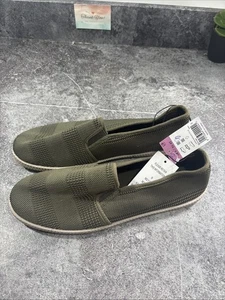 Men’s Khaki Slip On Seaside Sneakers Size 9 New With Tags - Picture 1 of 5