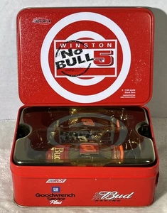 Dale Earnhardt Sr & Jr Winston No Bull Tin Diecast Set 1:64 Stock Cars - Foto 1 di 12