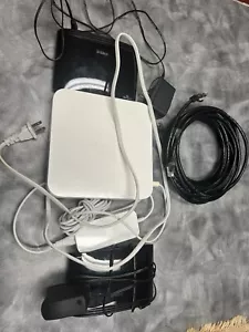 Apple Wireless A1143 AirPort Express Wi-Fi Router Base Station Extreme Dlink - Picture 1 of 5