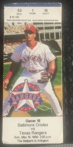 Boleto Texas Rangers vs Baltimore Orioles 16 de mayo de 1999 Sec53/fila 1/asiento 16-18 - Imagen 1 de 4