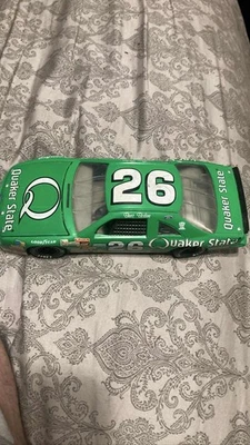 Brett Bodine #26 Quaker State Ford Thunderbird 1:24 NASCAR Diecast - Image 1 of 3