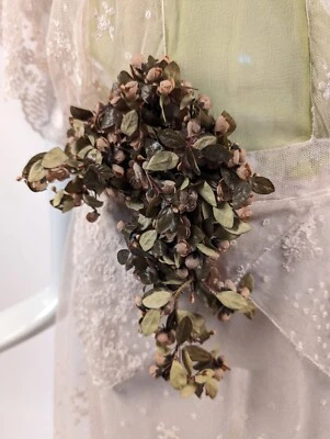 ANTIQUE MID 19TH C ORANGE BLOSSOM CLUSTER FR WEDDING DRESS - Image 1 of 2