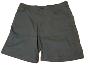Wrangler 42 x 9 Gray Flex Waistband Zip Pocket Nylon Outdoor Cargo Shorts - Picture 1 of 9