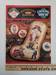 Tolle große Grafiken NUSSKNACKER KÖNIGREICH Strumpf Ornament Kreuzstich Musterbuch - Bild 1 von 8