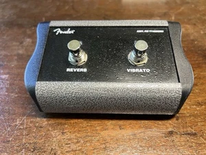 Fender Tone Master Princeton Reverb Tonemaster Amp Amplifier 2-button Footswitch - Picture 1 of 5