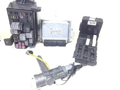 KIT CENTRALINA MOTORE PER HYUNDAI Trajet 1° Serie 0 281 010 578 Diesel 2000 (99 - Immagine 1 di 4