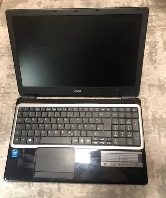 Acer Aspire E1-570 Notebook *OHNE RAM und HDD* als Ersatzteil-DEFEKT - Bild 1 von 4