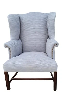 Antigua silla Chippendale del siglo XIX con respaldo de ala tapicería restaurada caoba Foto 1 de 4