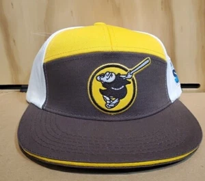 San Diego PADRES Swinging FRAILES 1/2 Maratón Sombrero NUEVO - Imagen 1 de 6