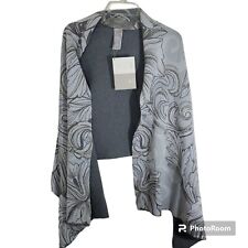 Chico's Reversible 4 Way Floral Travel Ruana Wrap Scarf Silver Grey NWT OS