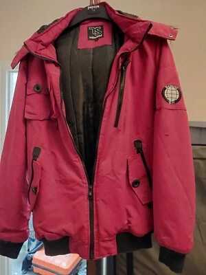 Chaqueta Twisted Soul - Talla M - En Excelente Estado  Foto 1 de 3