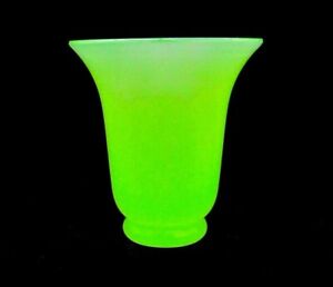 Signed Murano Cenedese Glow Uranium Art Glass Bell Shape Vase Lime Green