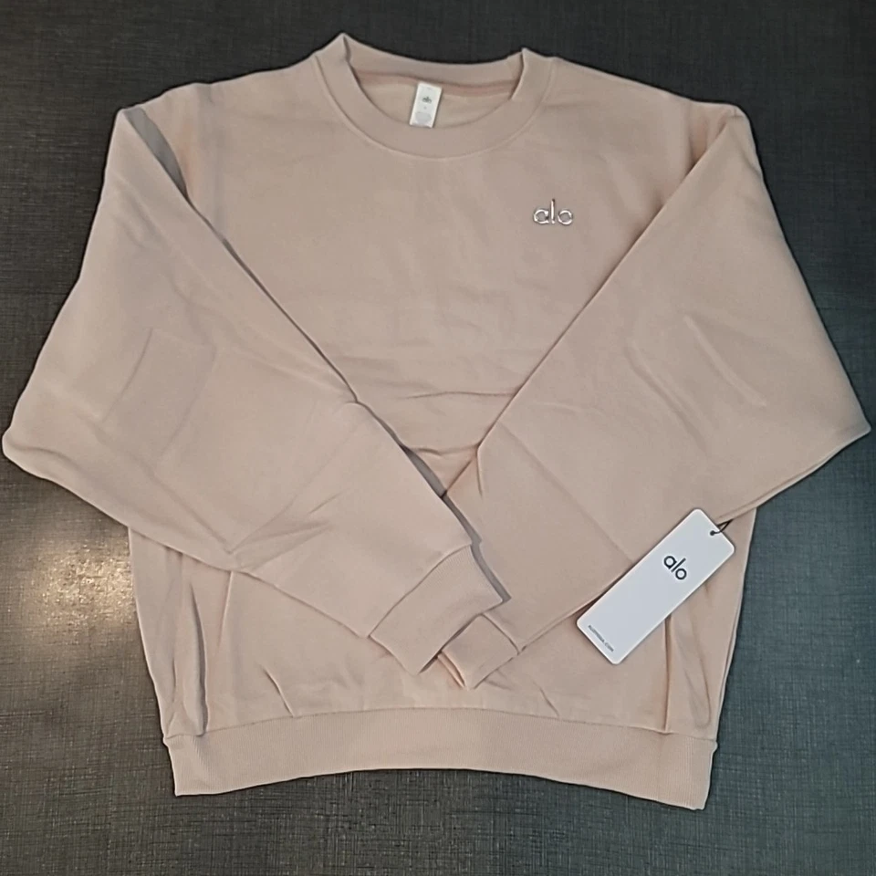 Alo Yoga Accolade Crew Neck Pullover Sweatshirt Pink Quartz Size Medium - Image 1 of 1