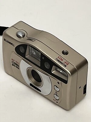 Bell and Howell BF 905 Big Finder Auto Focus 35mm Camera  - Image 1 of 4