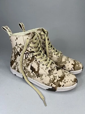 Dr Martens Alfie M9 L10 8 Eye Desert Camo Pixelated Canvas Ankle Boot 42 EU - Image 1 of 4