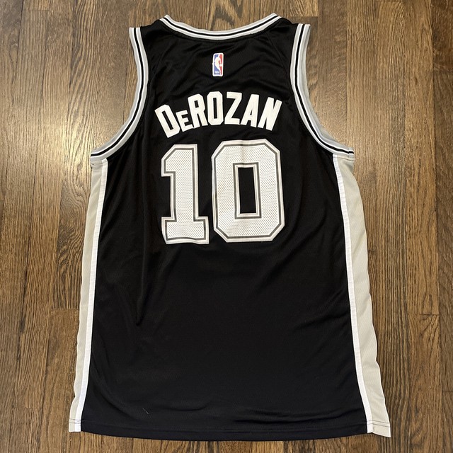  DeMar DeRozan San Antonio Spurs #10 Official Youth 8-20  Swingman Jersey (Large 14/16, Demar DeRozan San Antonio Spurs Gray  Statement Edition) : Sports & Outdoors