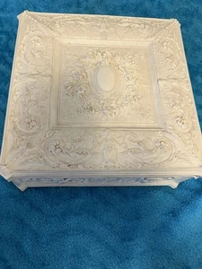 ‘The Sun Goddess’ jewelry/trinket incolay stone box - Picture 1 of 5