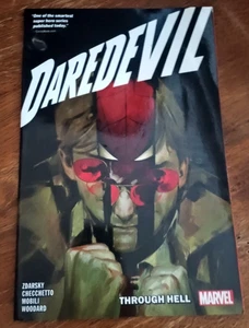 Daredevil Vol 3 Through Hell (Libro de bolsillo) por Chip Zdarsky - Imagen 1 de 7