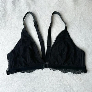 Victoria’s Secret lace velvet front snap bralette size medium - Picture 1 of 7