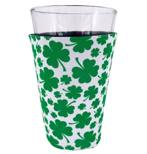 Shamrock Pattern Pint Glass Coolie - Picture 1 of 2