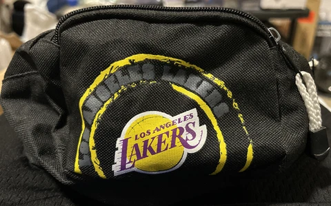 Vintage NBA Exclusive LA LAKERS Fanny Pack Bag Pocket Embroidered Great Cond Cover