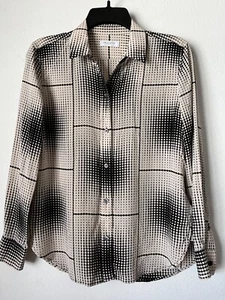 NWT Silk Equipment 3D Dots print Cream/Black Button up Shirt Sz XS - Foto 1 di 6